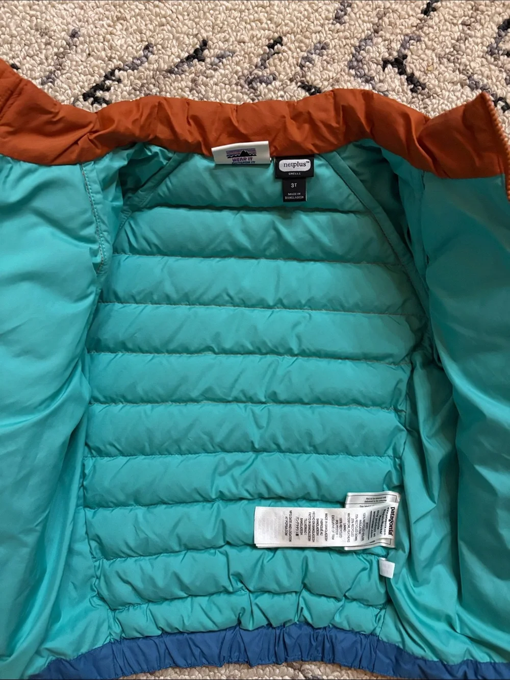 Patagonia Kids Puffer Jacket & Tan Sherpa Hoodie (3T)